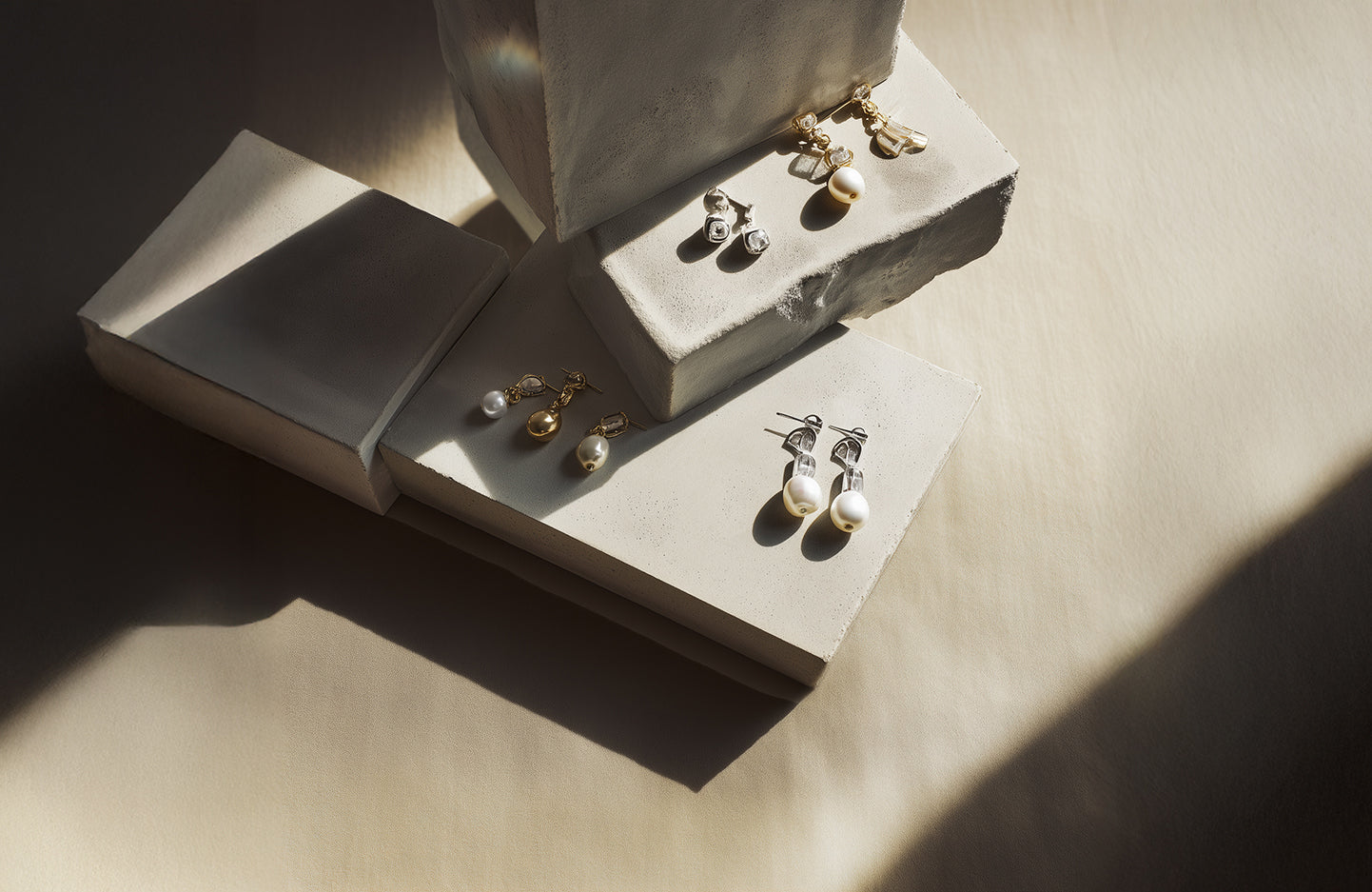 【HYERES LOR】Etrive 14K duet earring M Designer fashion, Seoul-fully created | W Concept