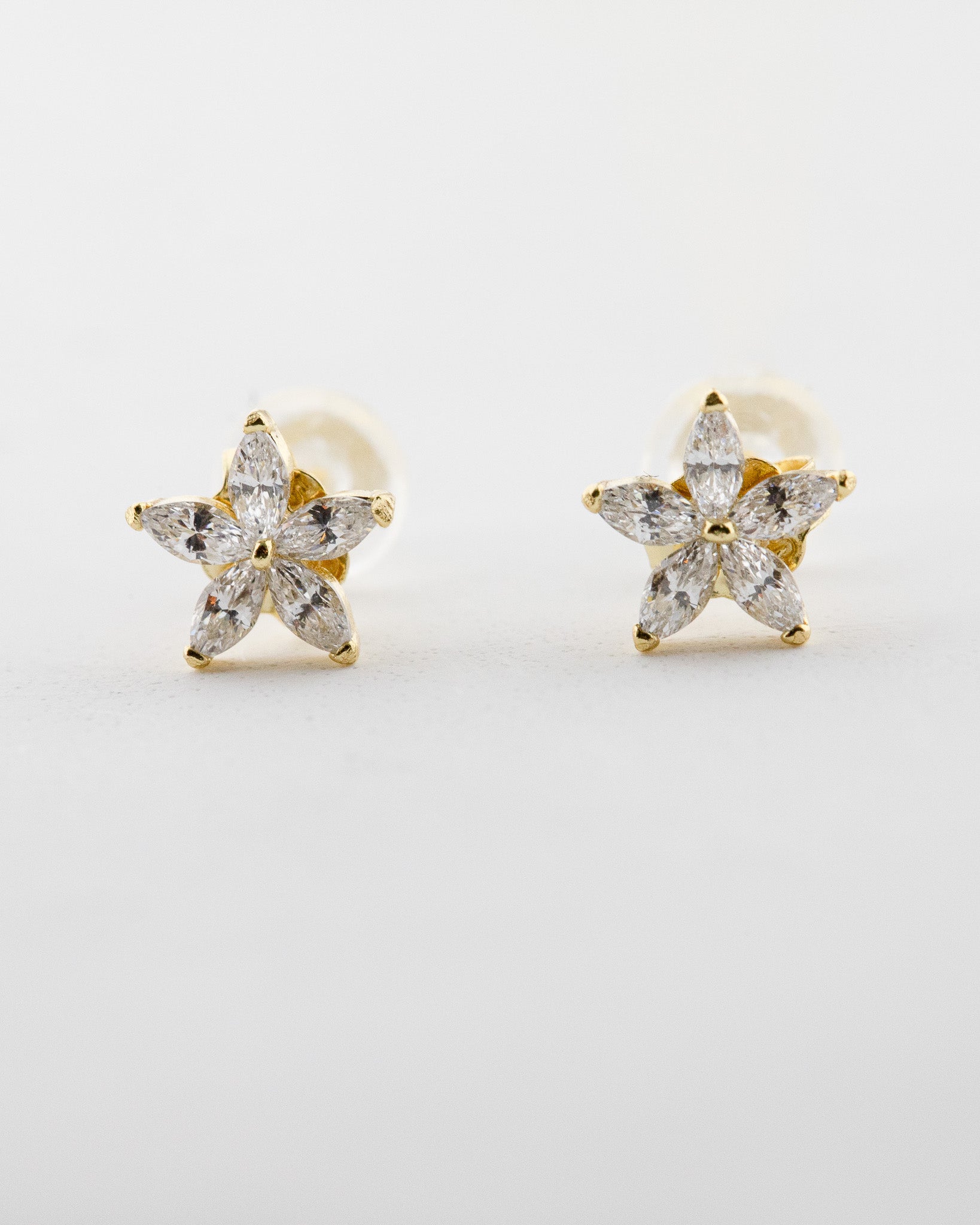 Étoiles de Mer Earrings in Gold