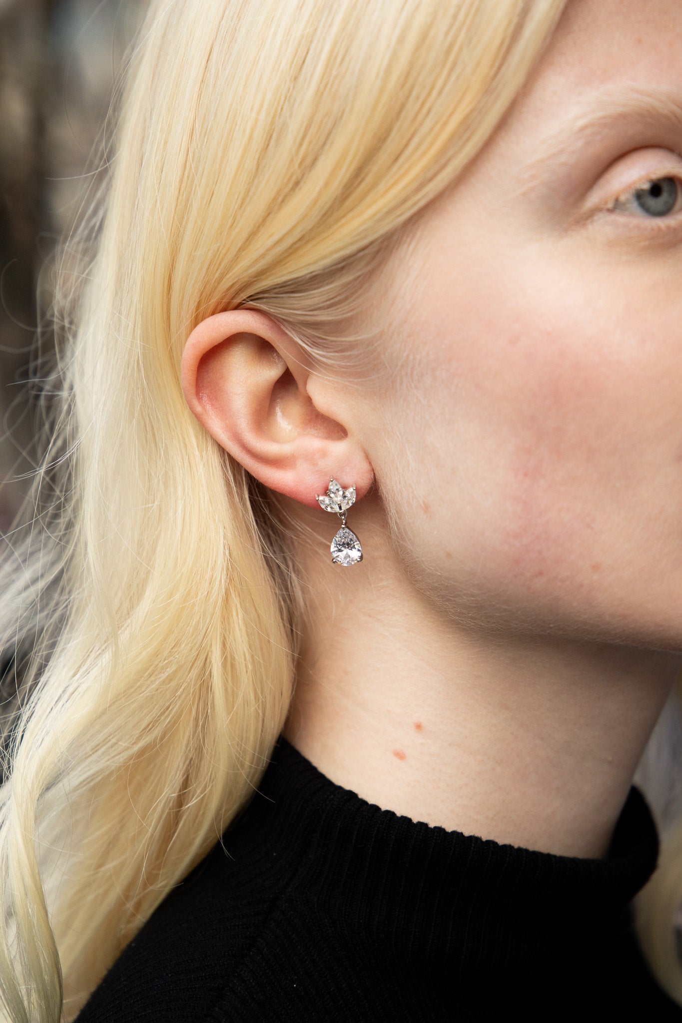 Larmes d’Azur Earrings